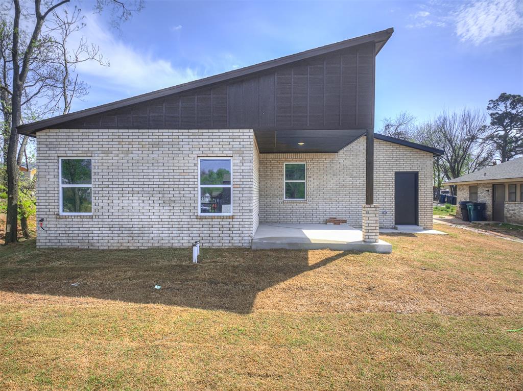 2021 NE 16th Terrace