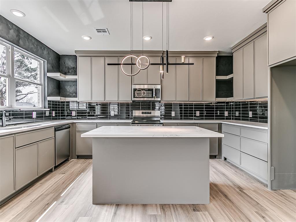 2021 NE 16th Terrace