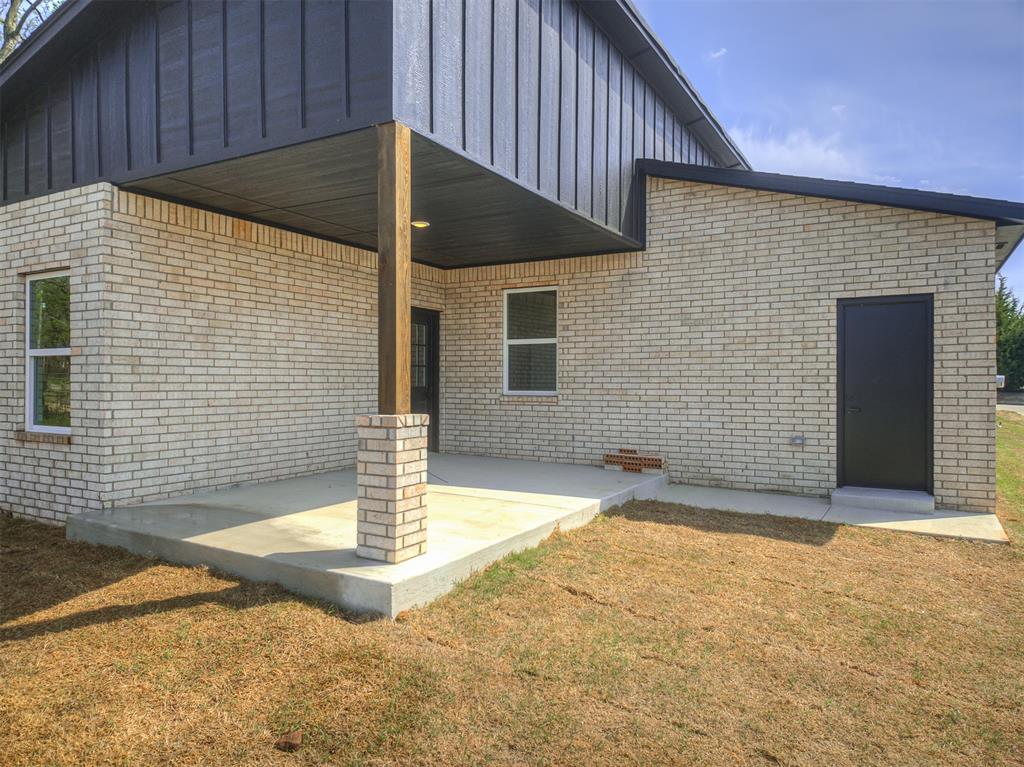 2021 NE 16th Terrace