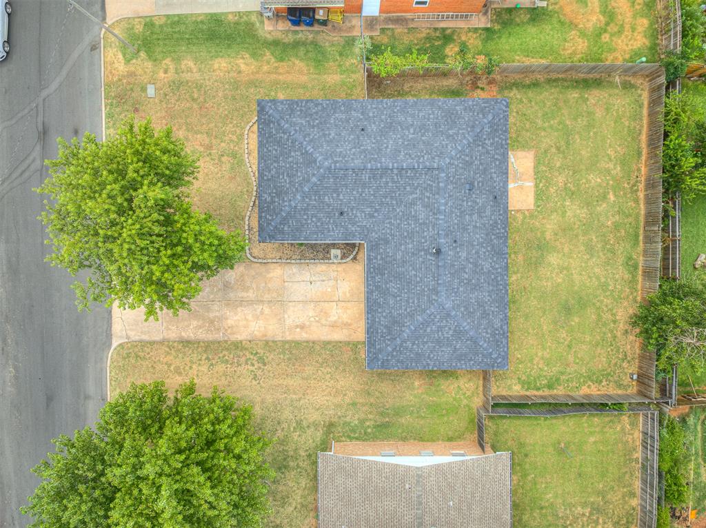 10005 Waverly Avenue