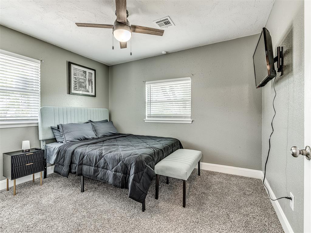 10005 Waverly Avenue