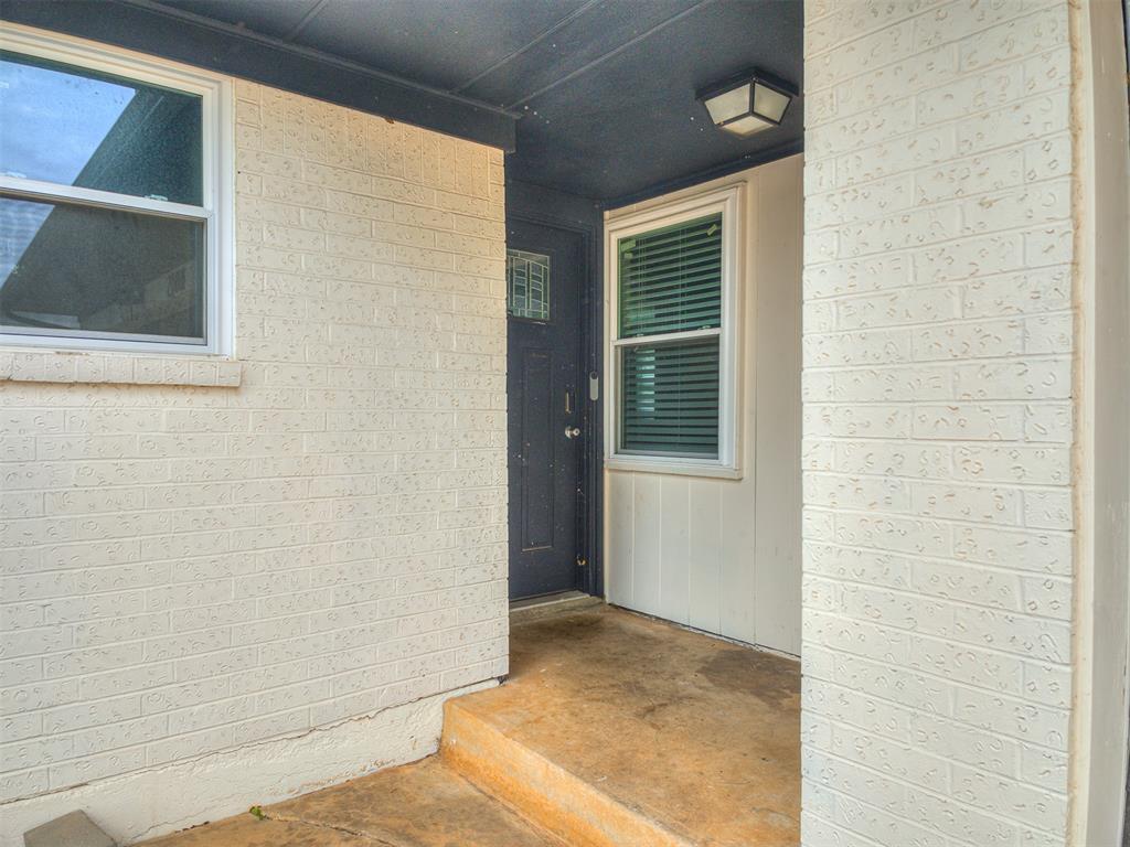 10005 Waverly Avenue