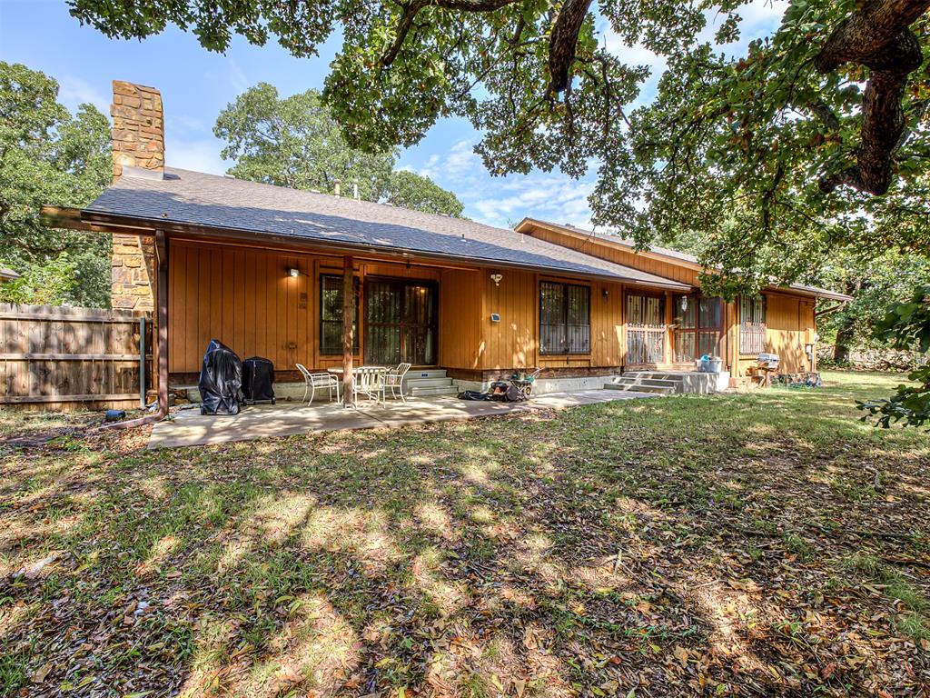 1758 W Young Street