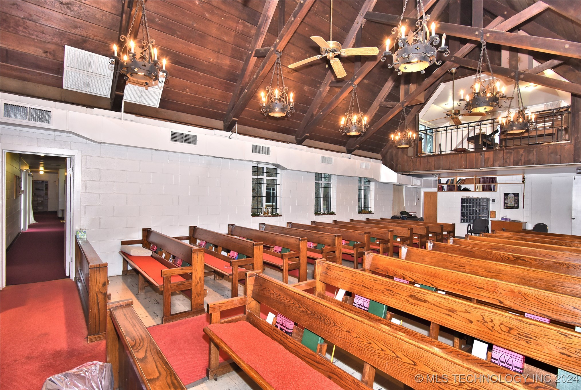 2330 N Quaker Avenue