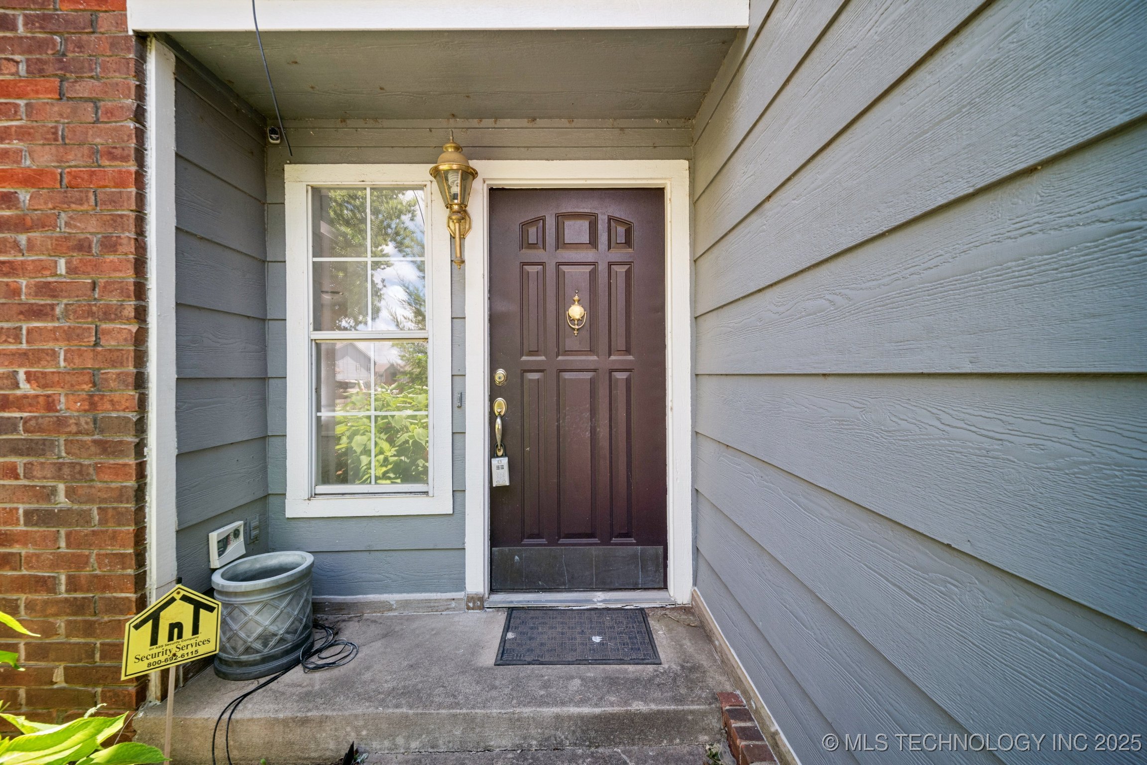 6603 S 107th Avenue E