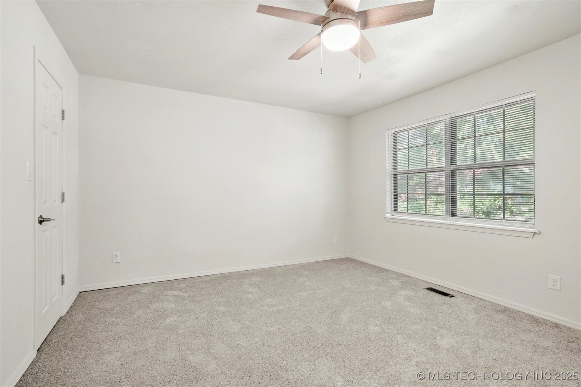 3104 S 115th East Avenue