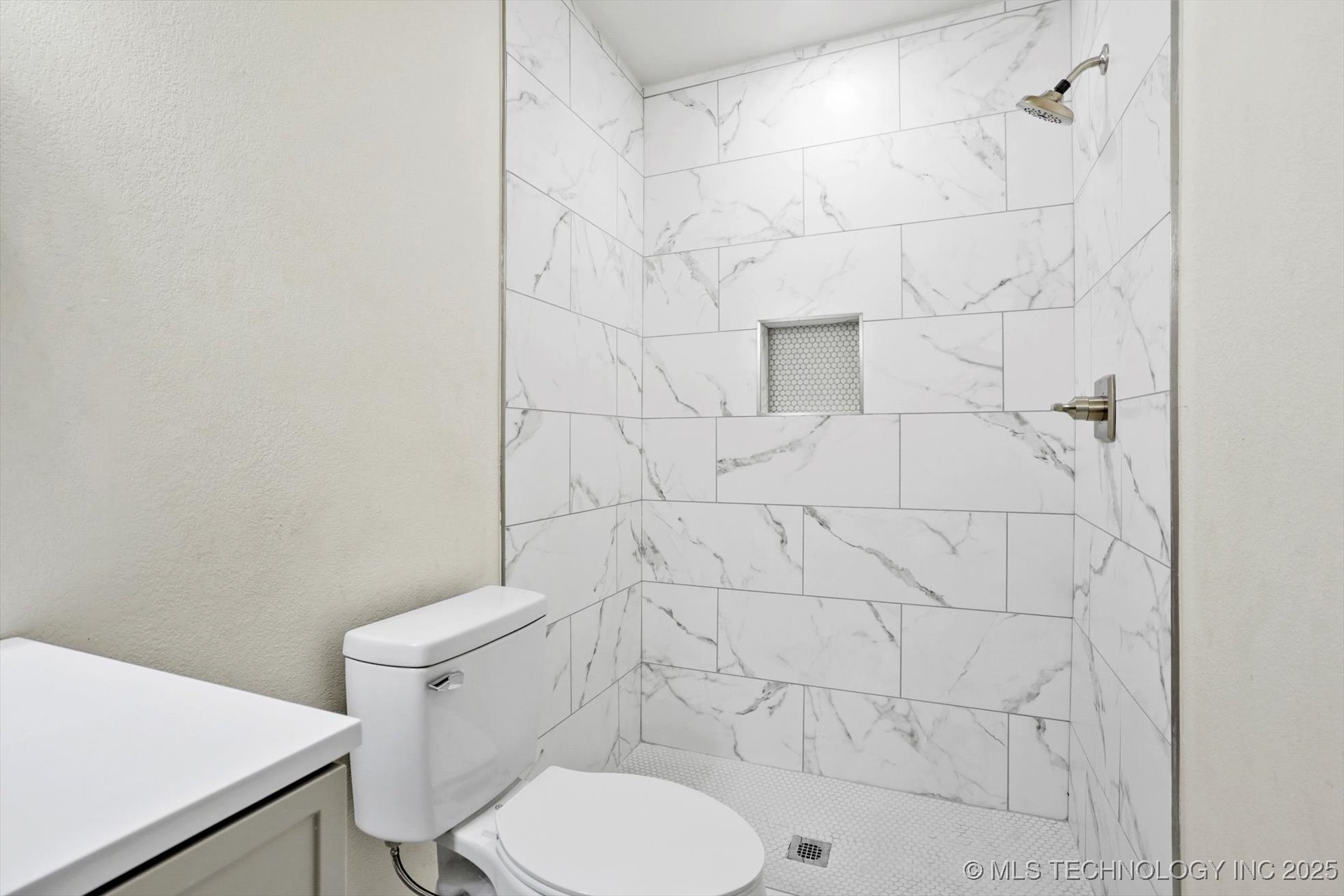 3104 S 115th East Avenue