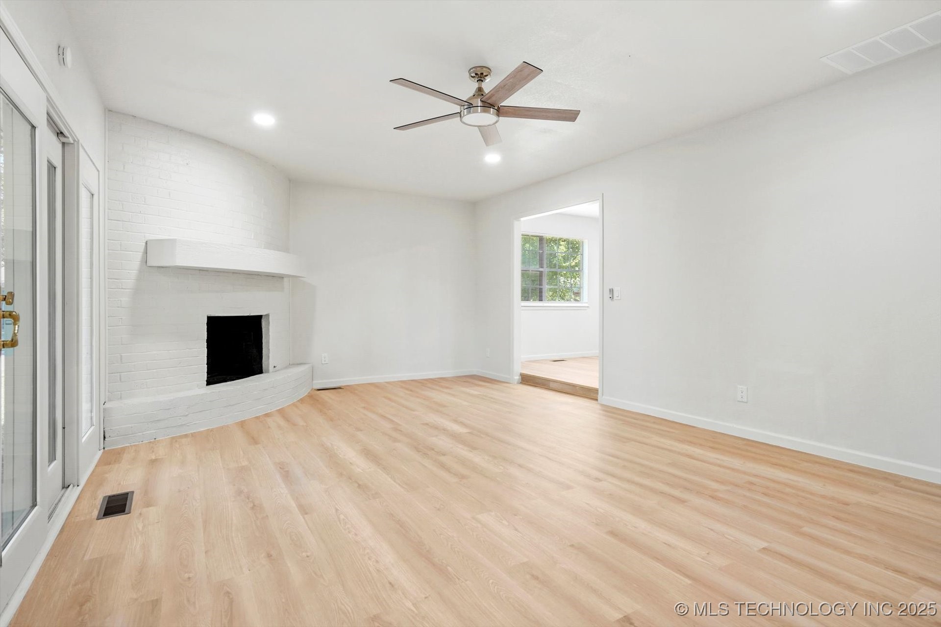 3104 S 115th East Avenue