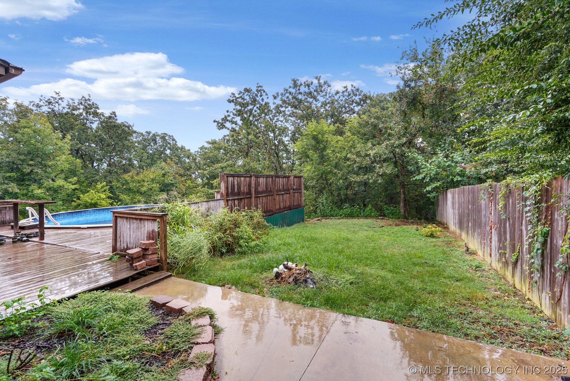 4003 S Rolling Oaks Drive