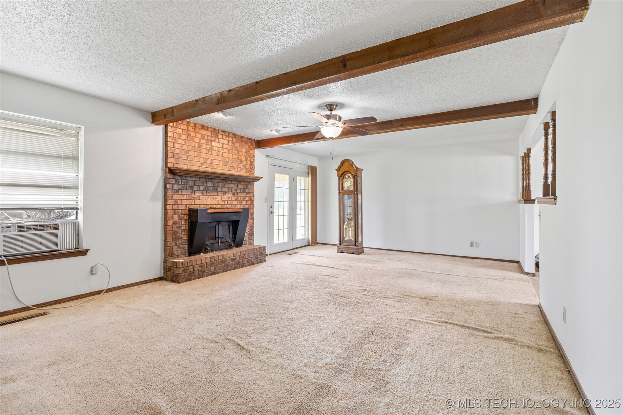 1100 N Oseuma Avenue C