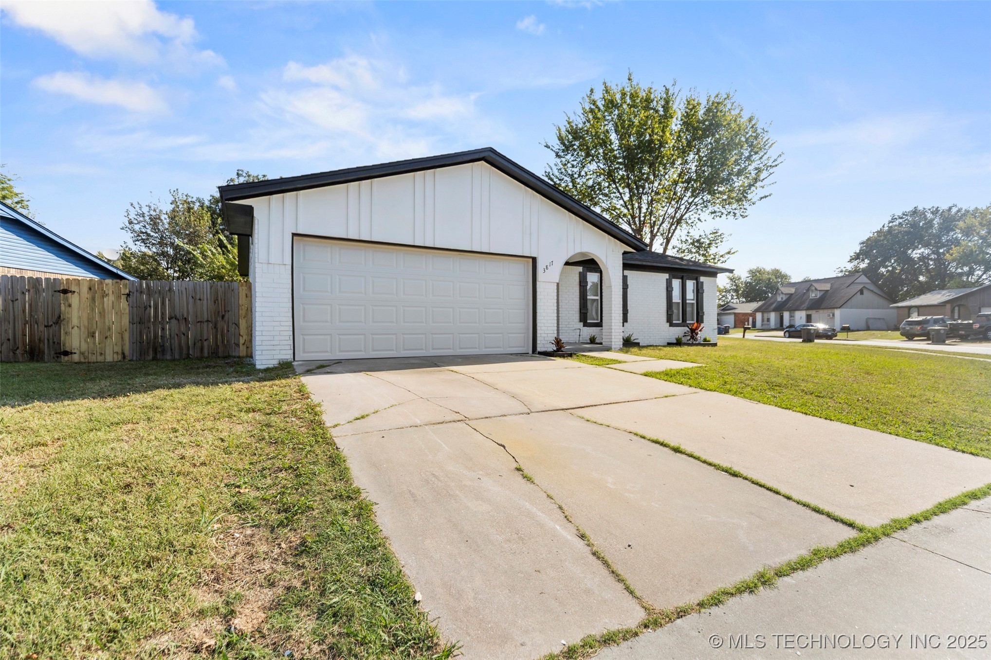 3817 S 109th East Avenue