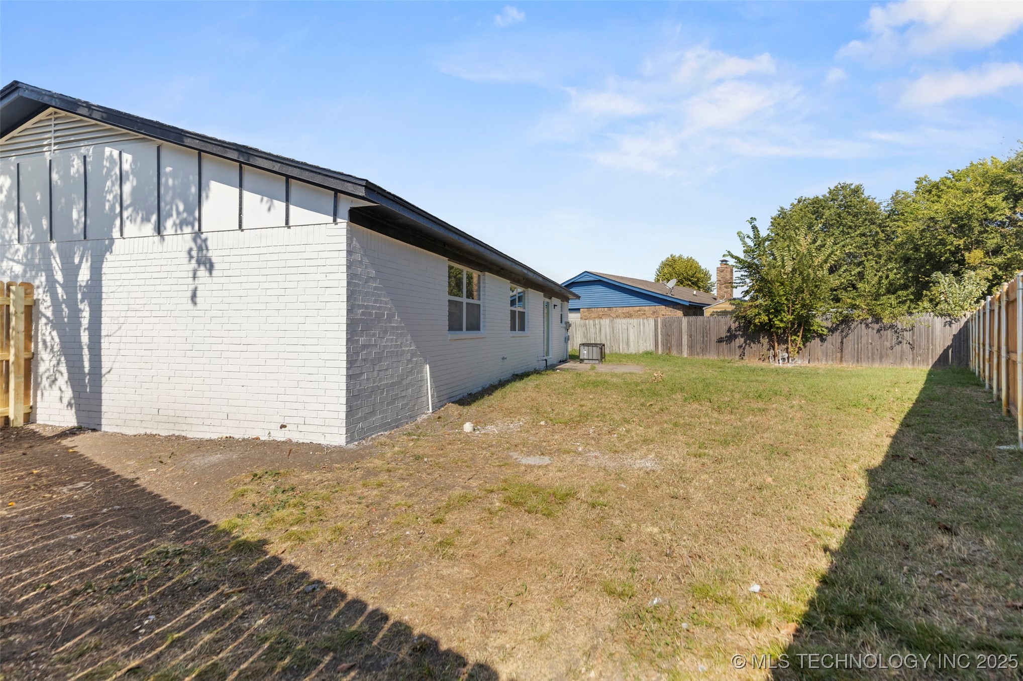 3817 S 109th East Avenue