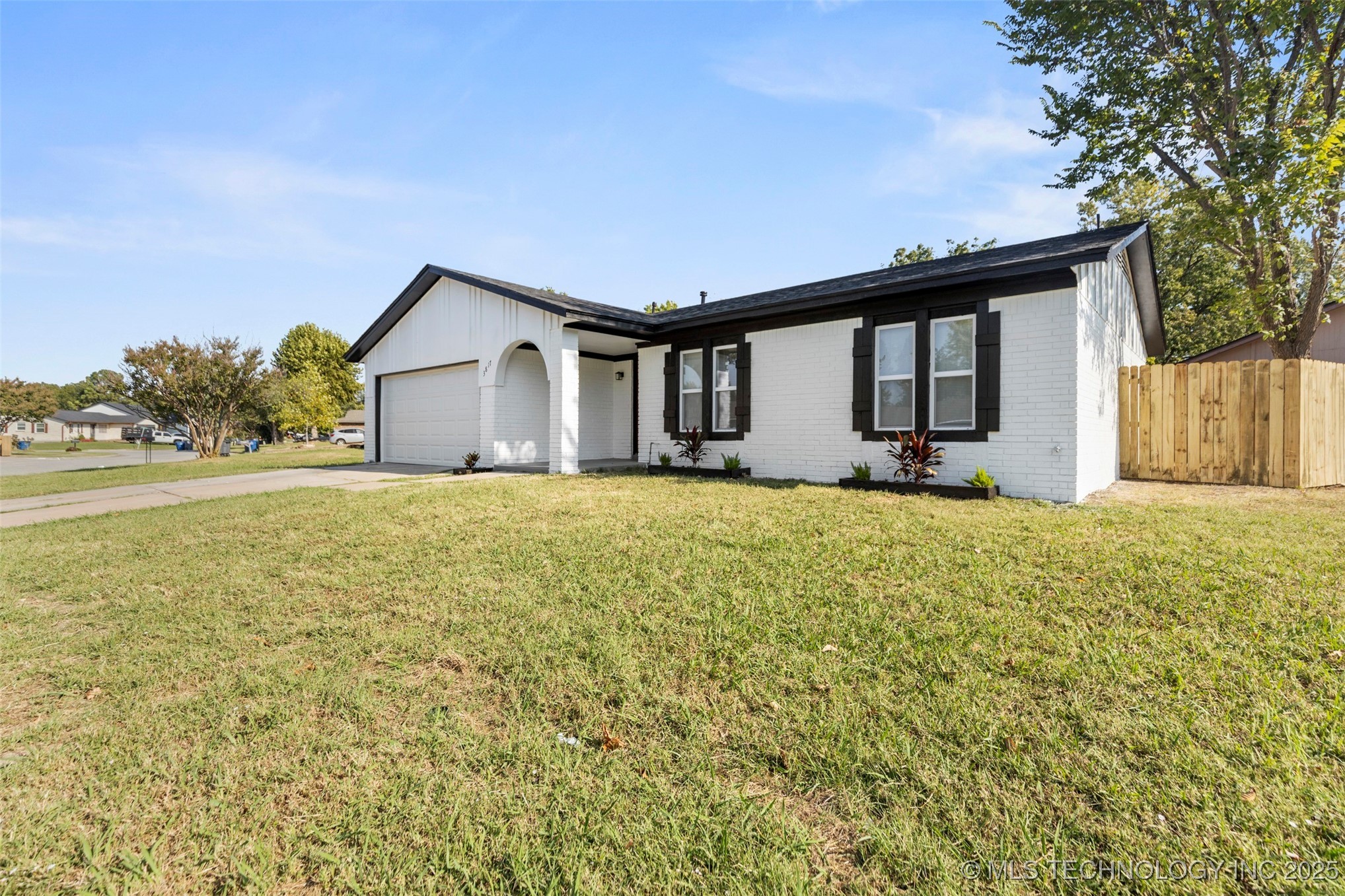 3817 S 109th East Avenue