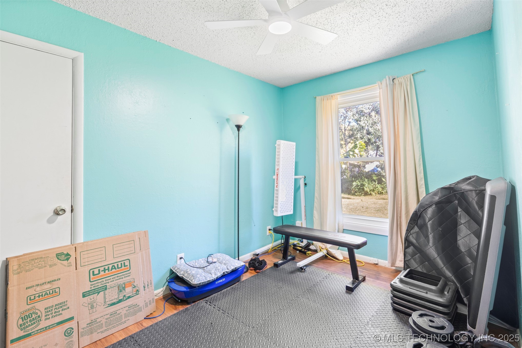 1223 N 76th East Avenue E