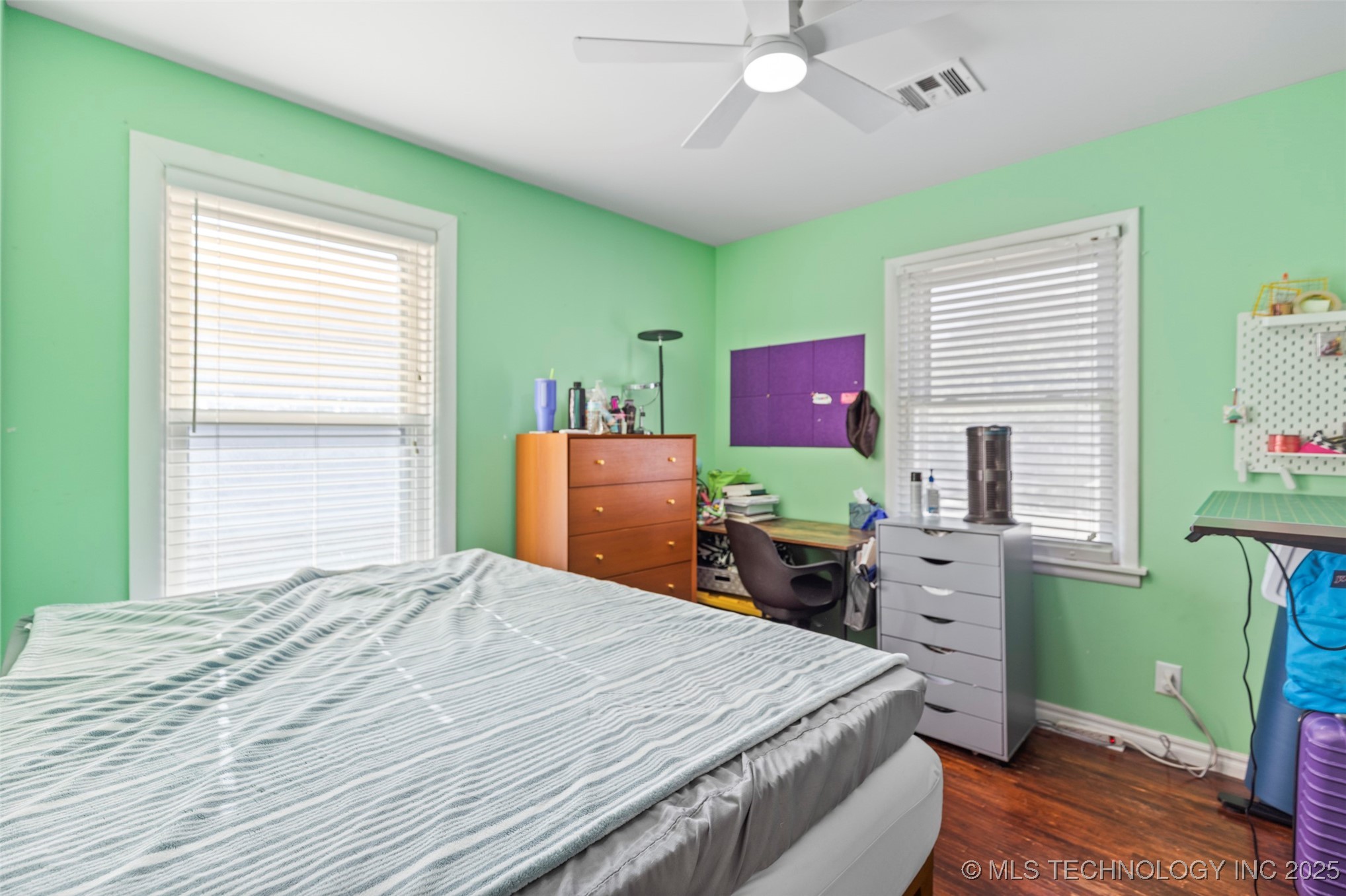 1223 N 76th East Avenue E