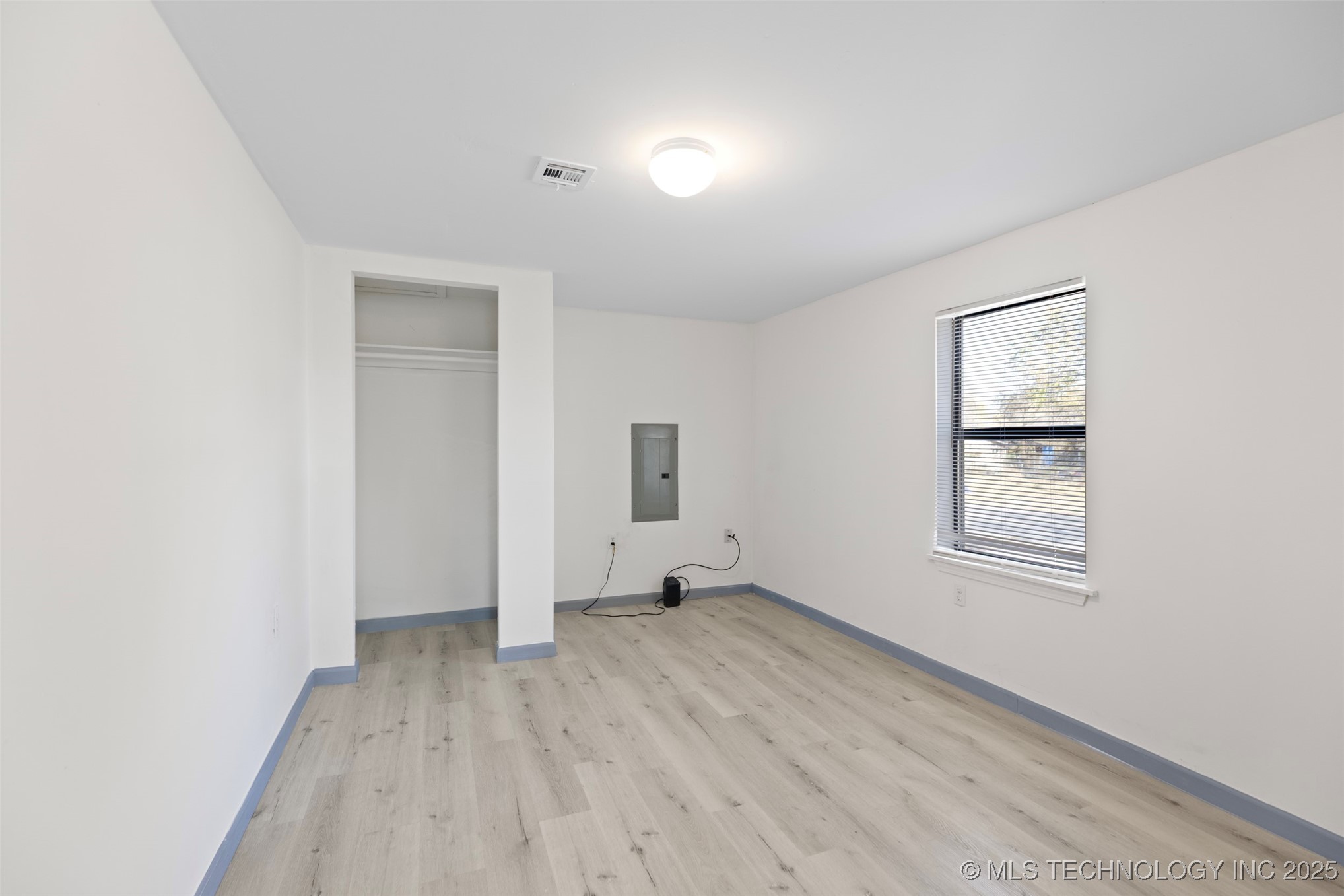 442 S 54th West Avenue