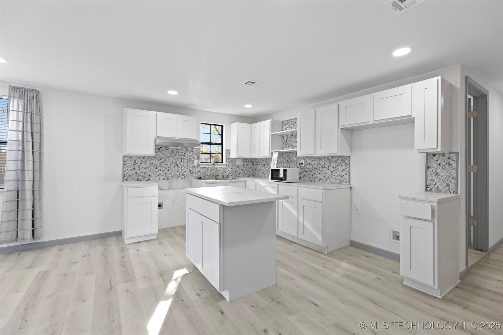 442 S 54th West Avenue