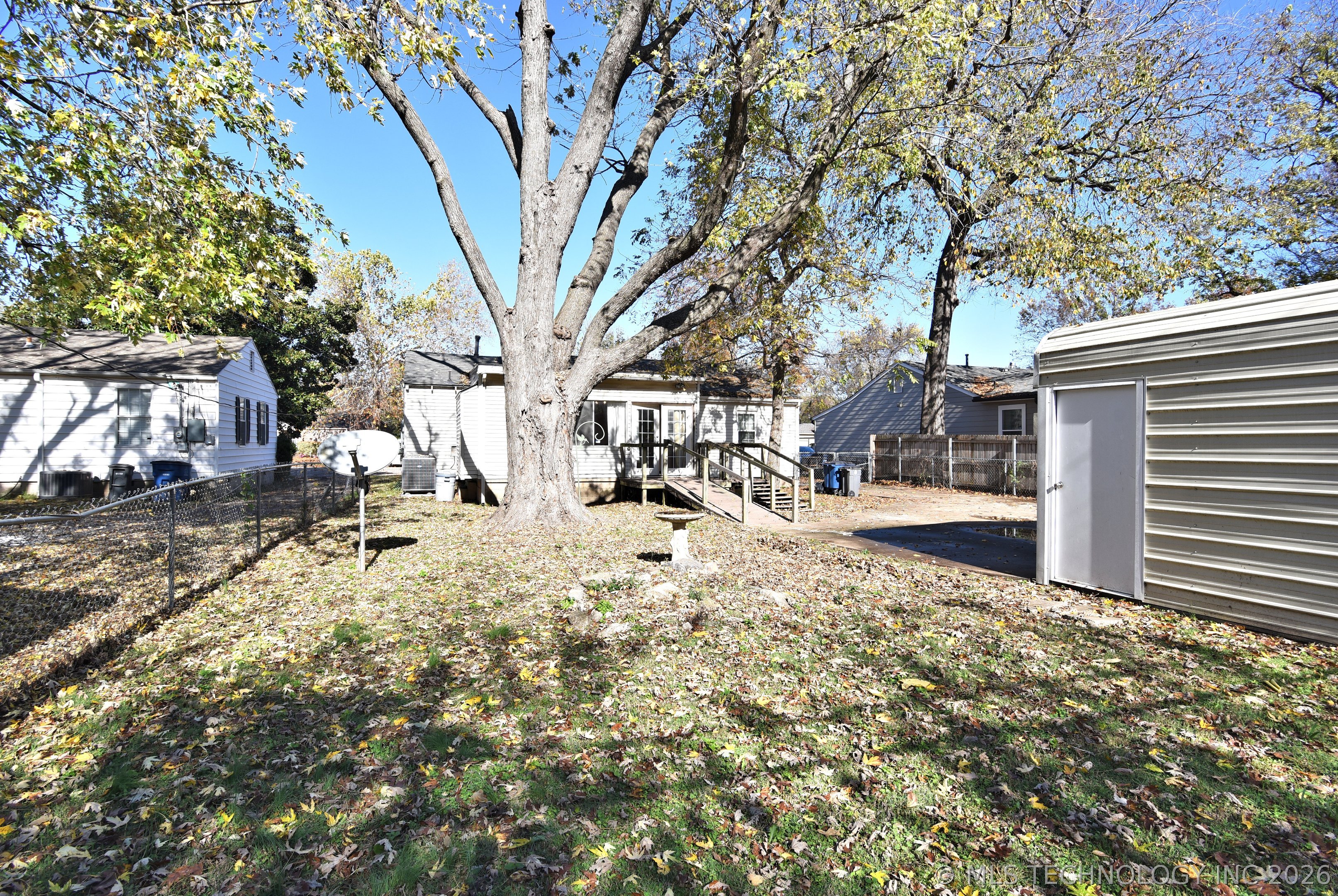 1624 E 45th Place