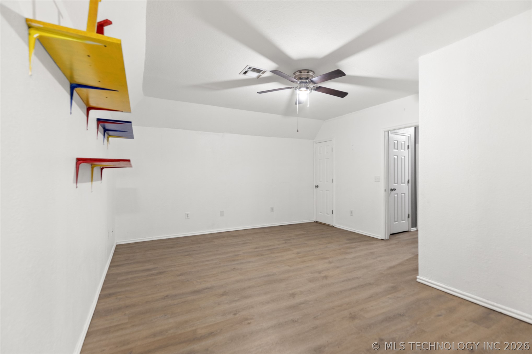 2412 W Vicksburg Street