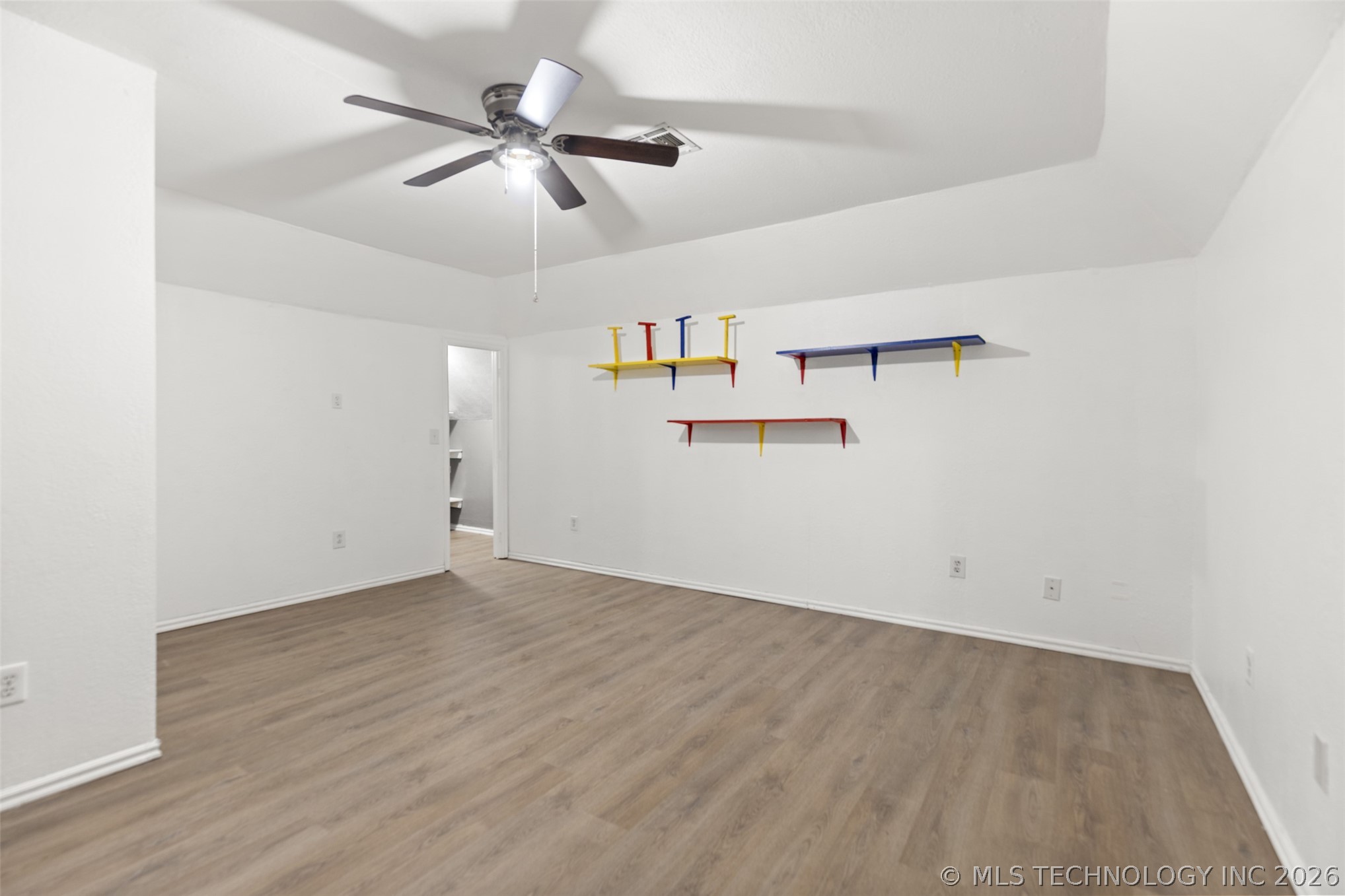 2412 W Vicksburg Street