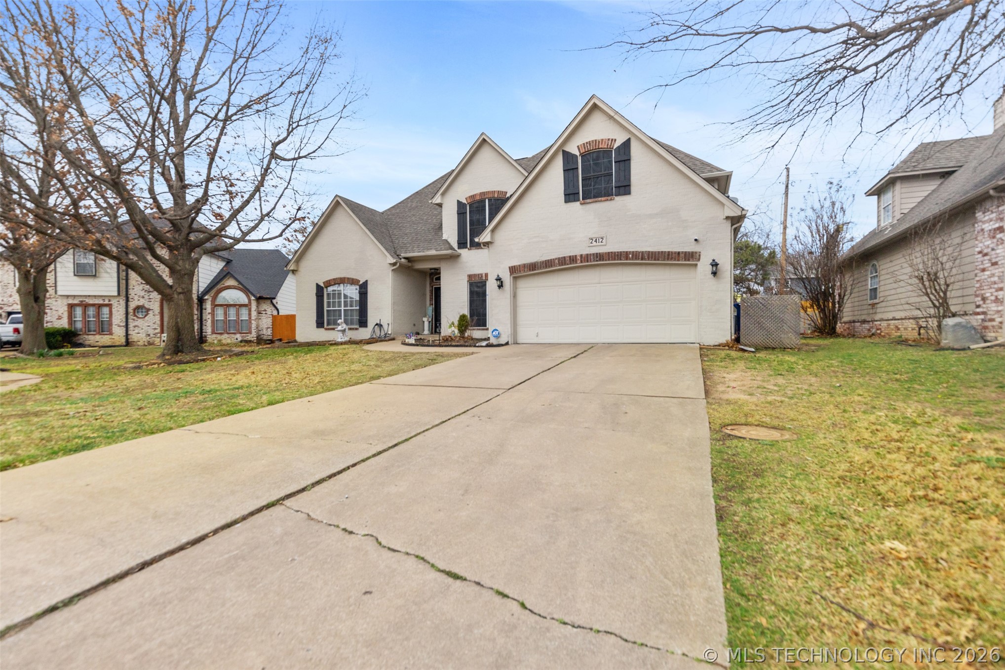 2412 W Vicksburg Street