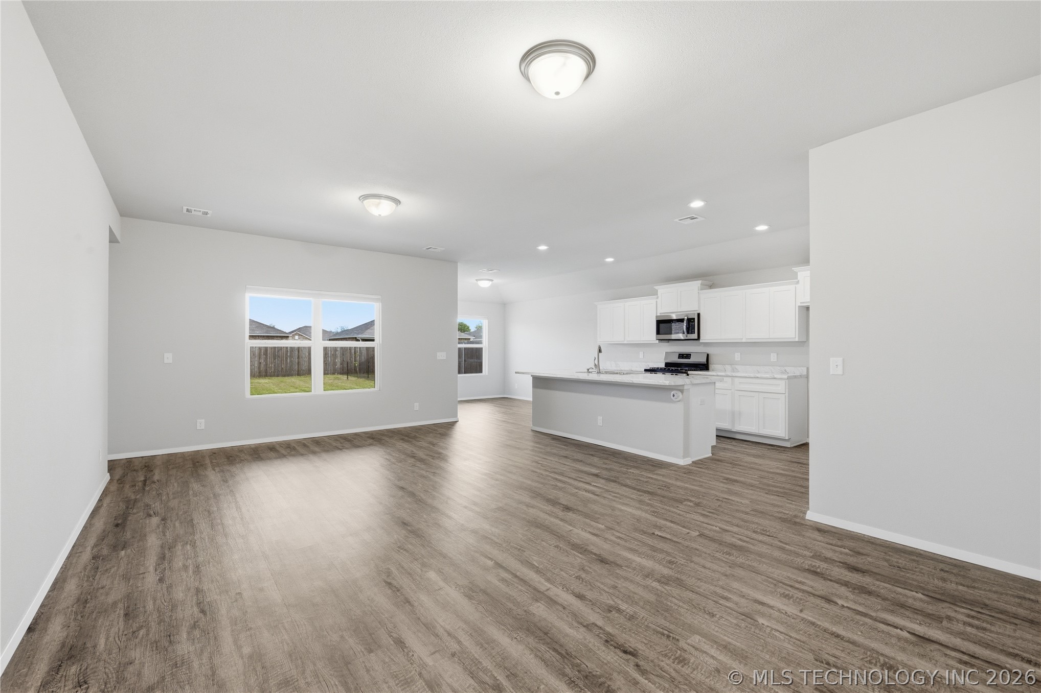 8501 E 162nd Street