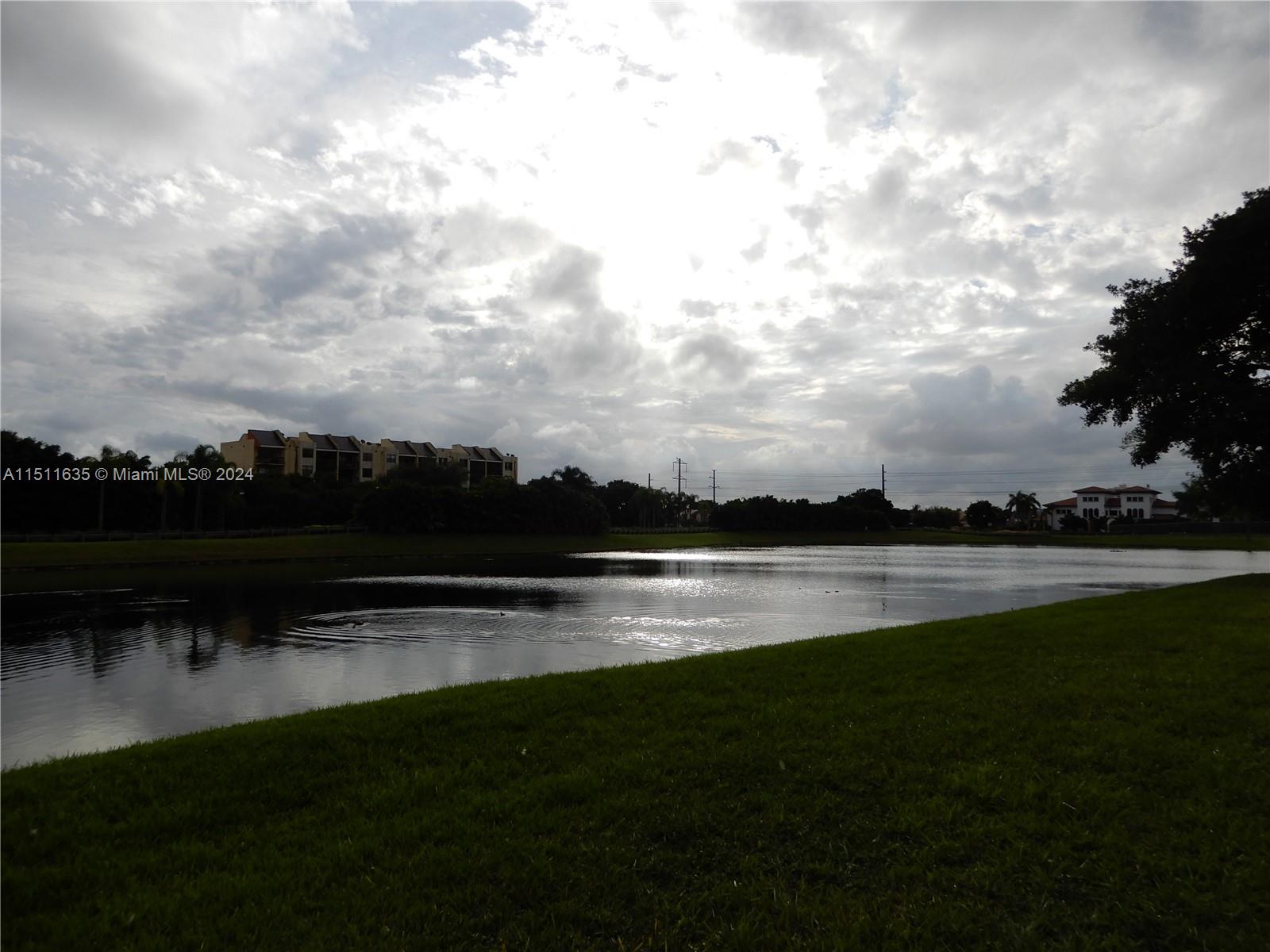 870 NW 87th Ave # 103