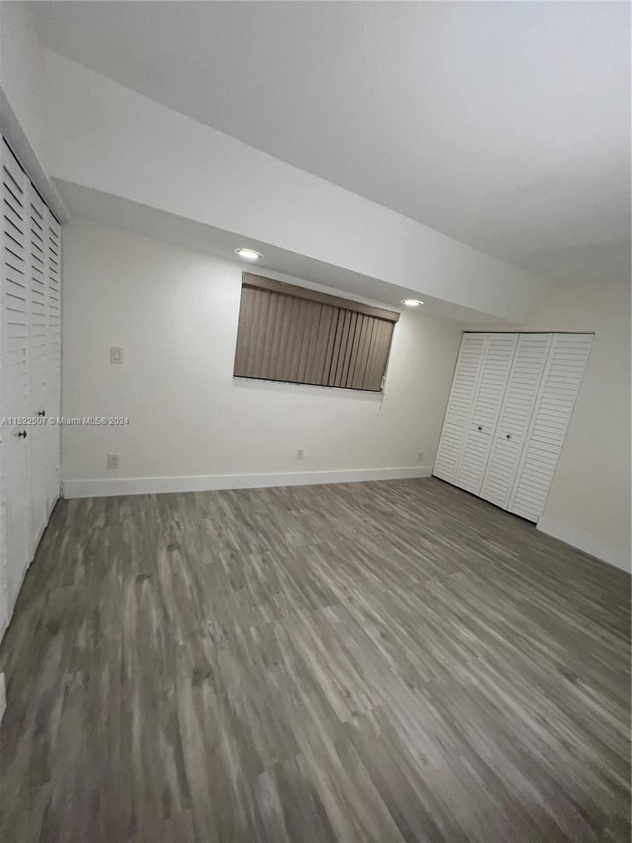 6707 N Kendall Dr # 103