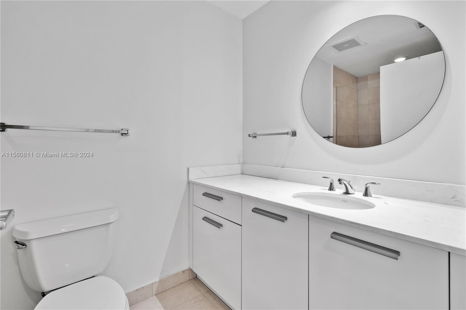 1060 Brickell Ave # 2311