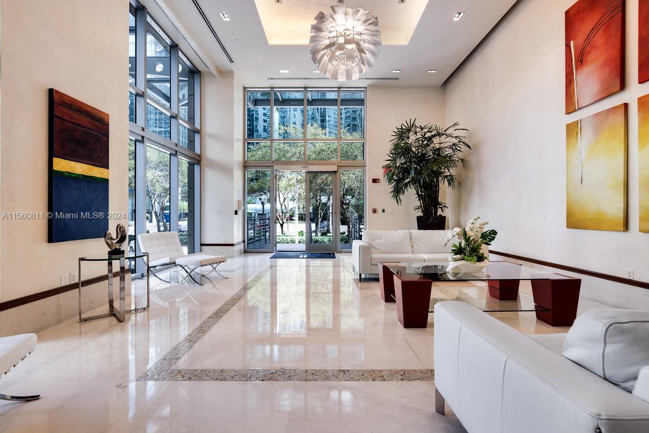 1060 Brickell Ave # 2311