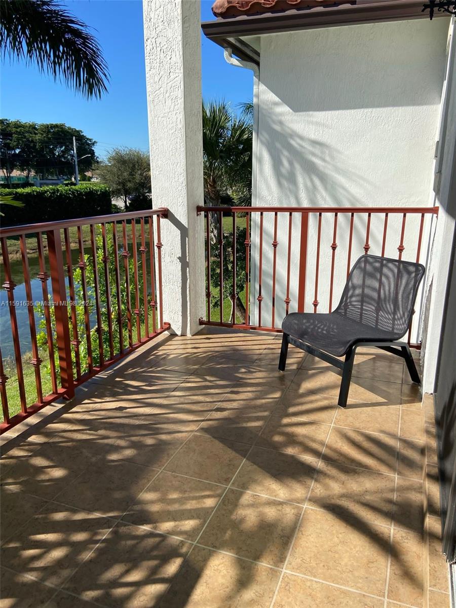 11318 SW 16th St # 11318