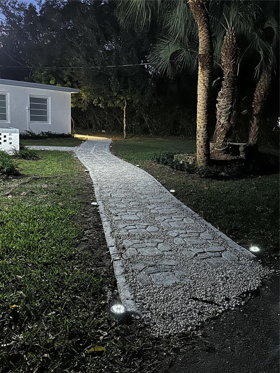 16601 SW 83rd Ct # 3 Unit: #3