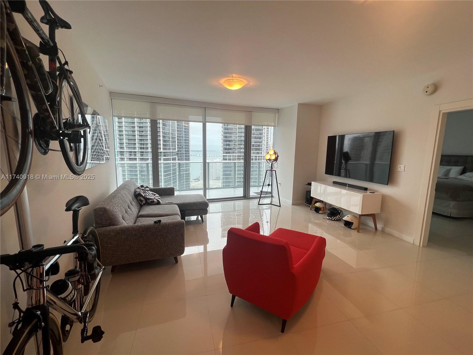 200 Biscayne Boulevard Way # 3106
