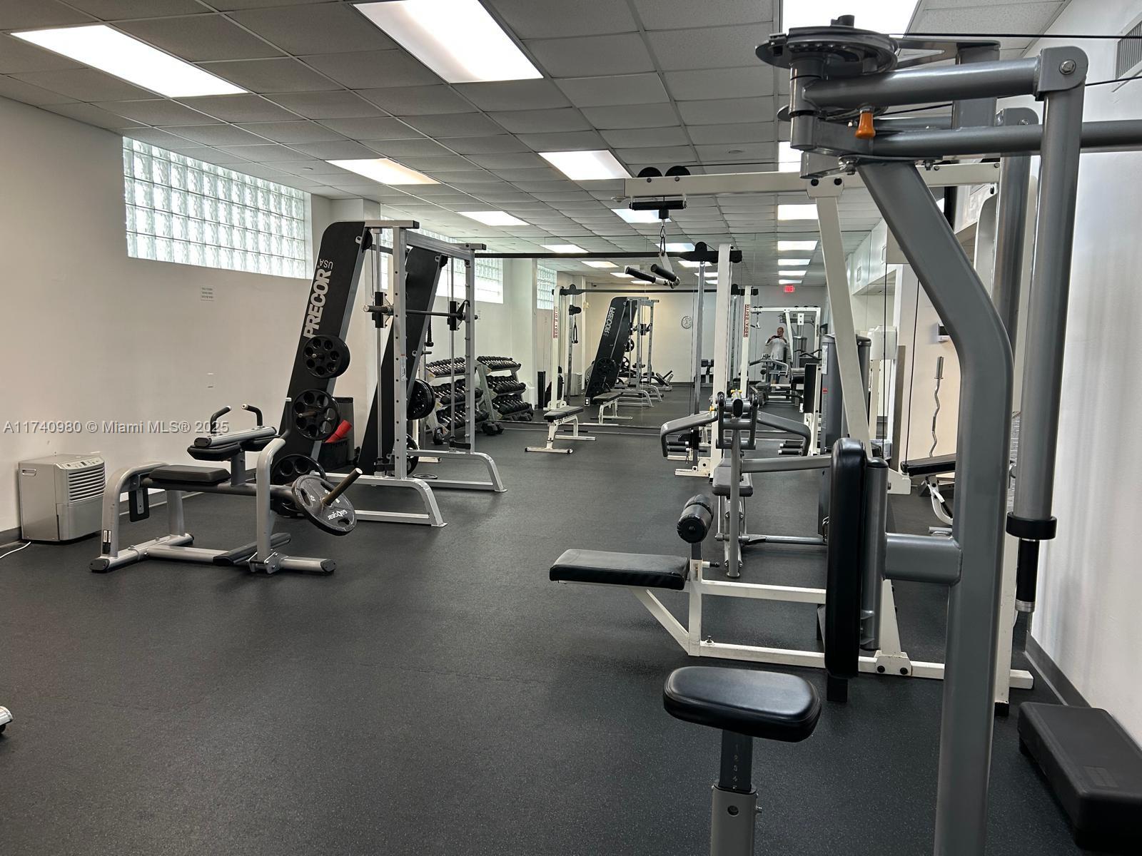 3301 NE 5th Ave # 201