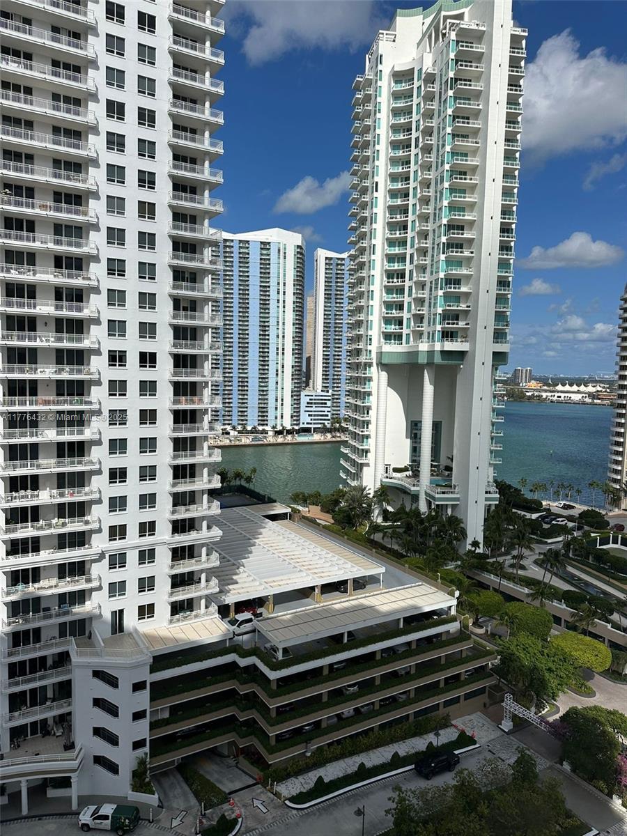 701 Brickell Key Blvd # 1808