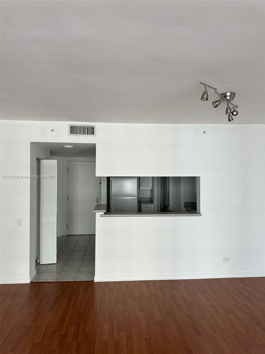 701 Brickell Key Blvd # 1808