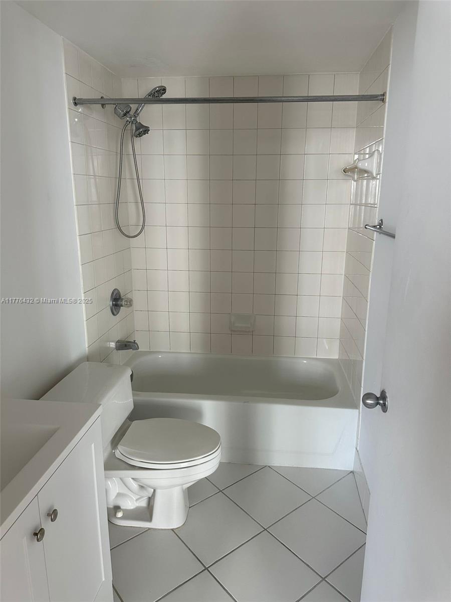 701 Brickell Key Blvd # 1808