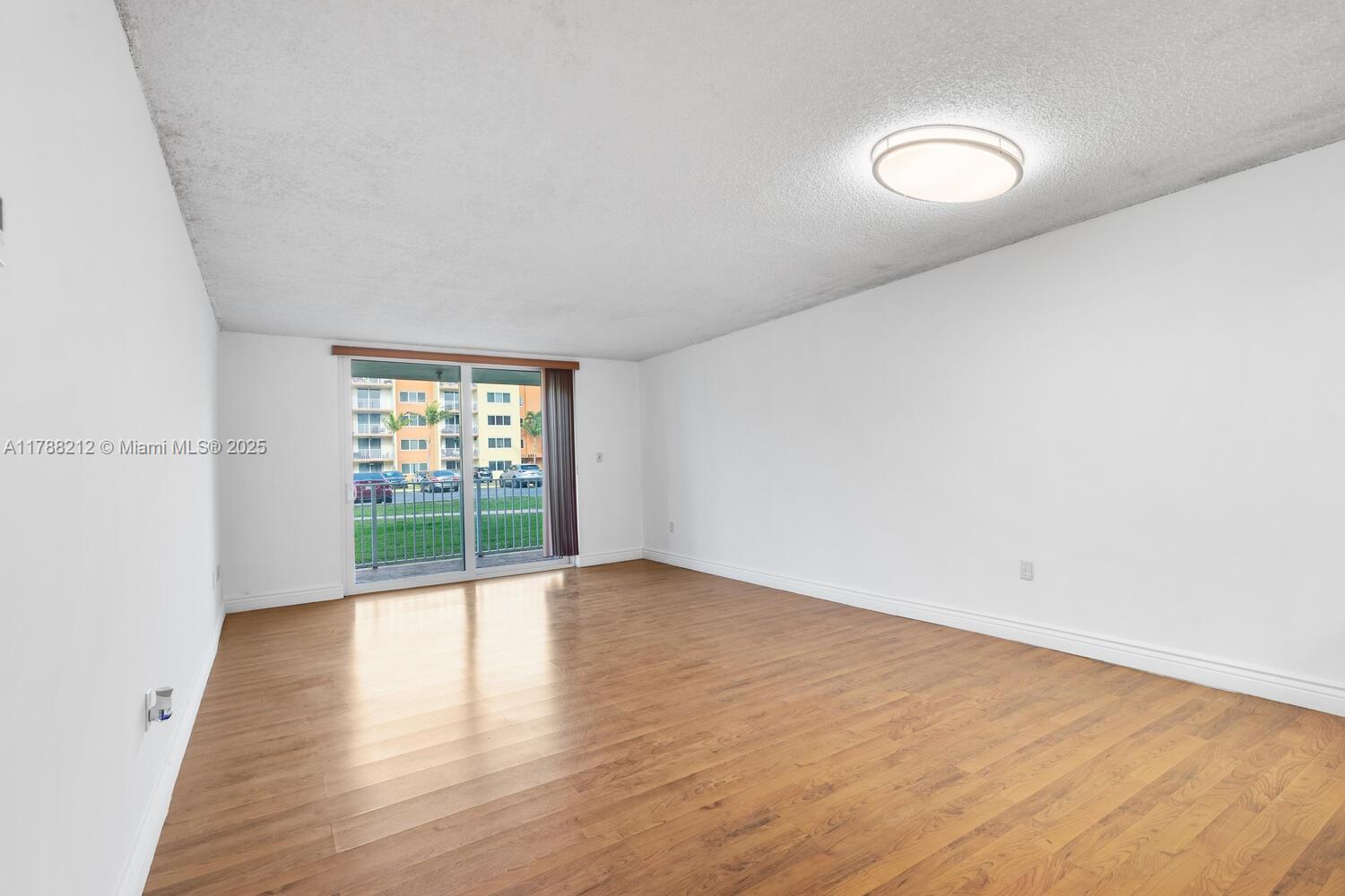 6980 NW 186th St # 120 Unit: 3-120