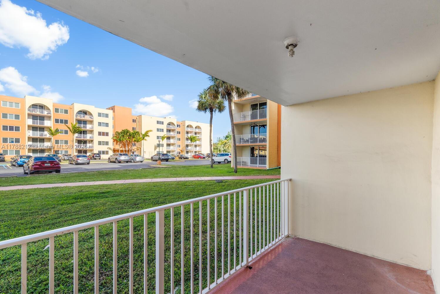 6980 NW 186th St # 120 Unit: 3-120