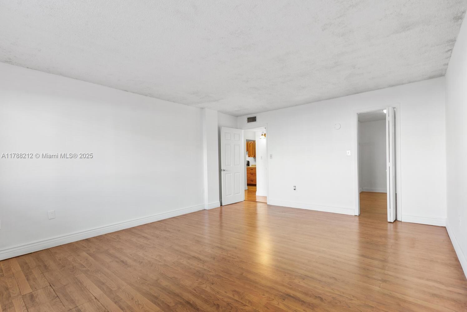 6980 NW 186th St # 120 Unit: 3-120