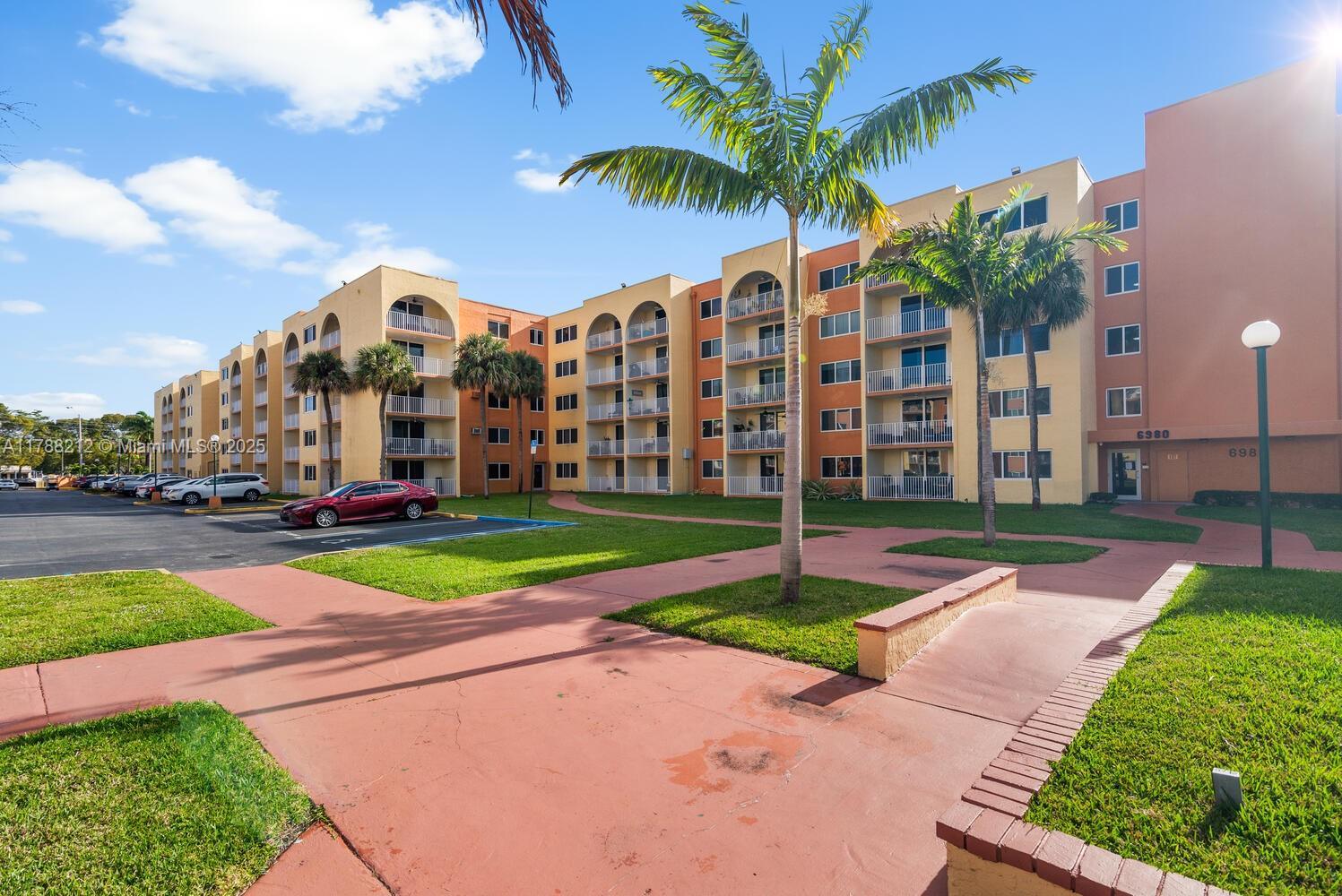 6980 NW 186th St # 120 Unit: 3-120