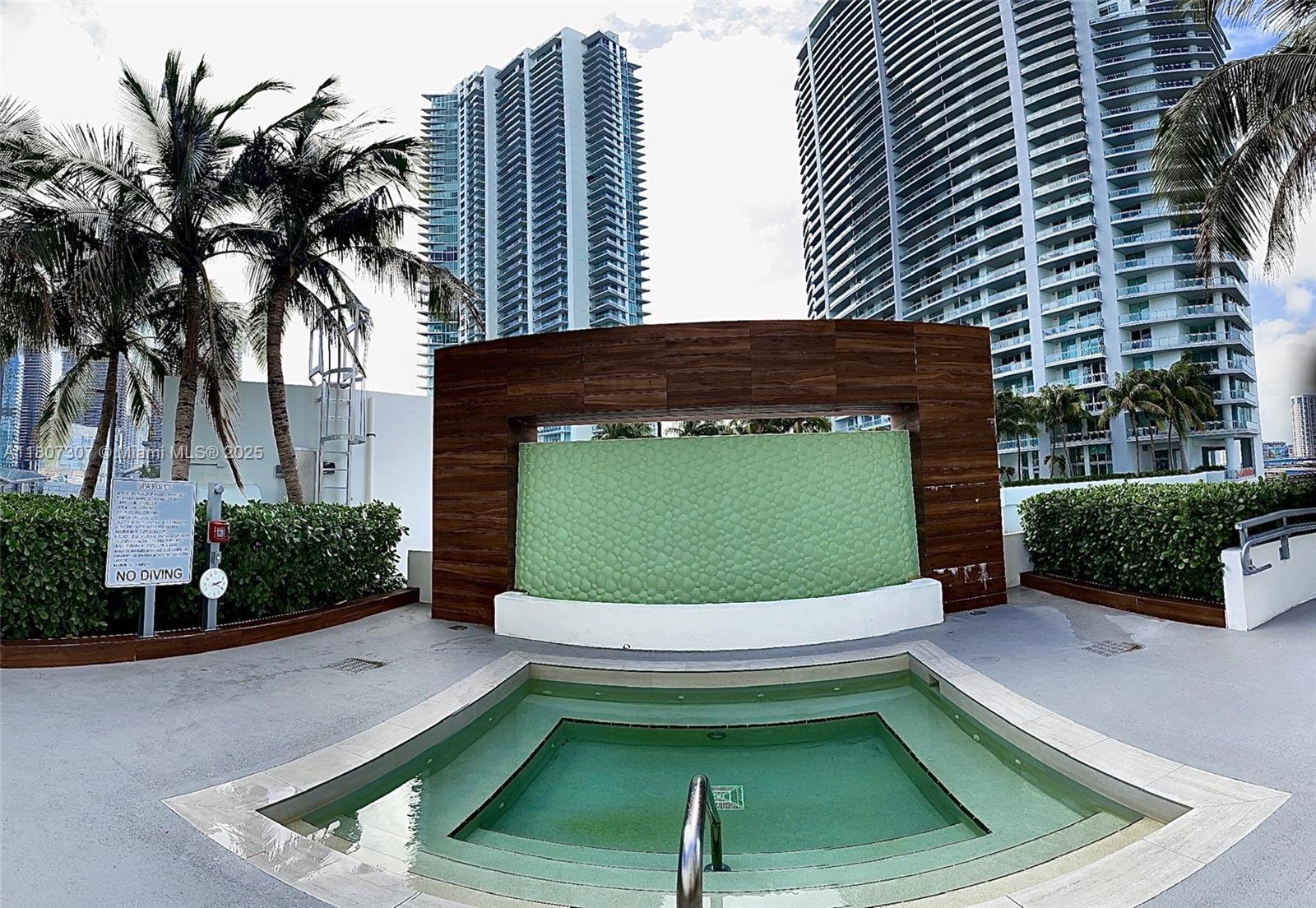 350 S Miami Ave Unit: 2211