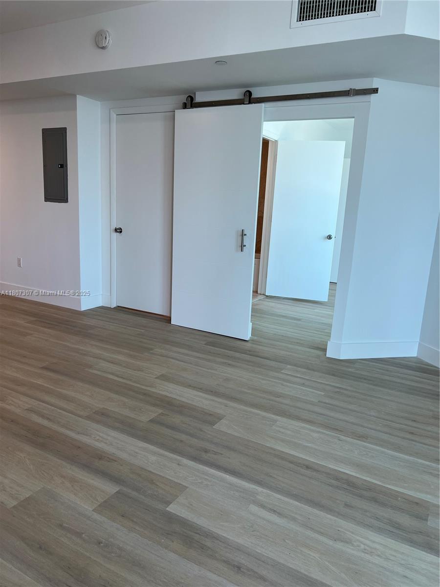 350 S Miami Ave Unit: 2211