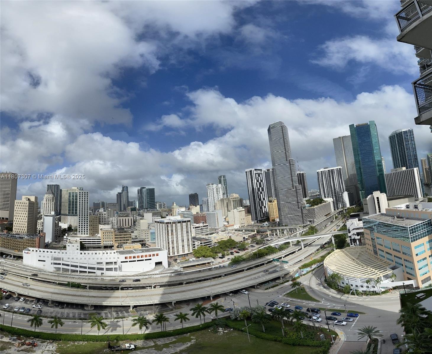 350 S Miami Ave Unit: 2211