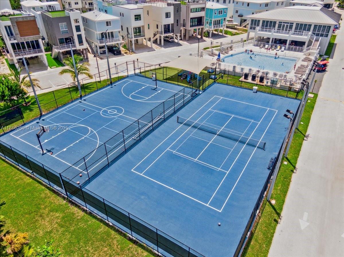 94825 Overseas Hwy #70