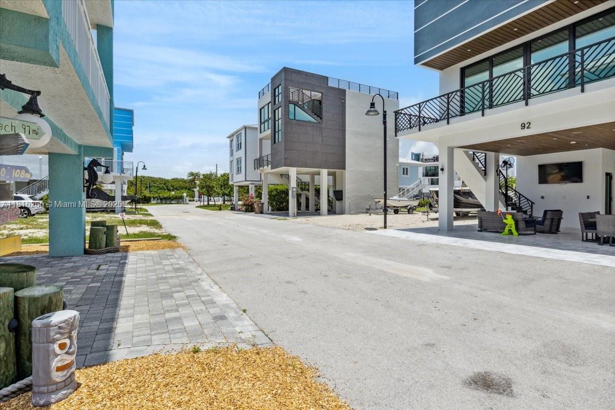 94825 Overseas Hwy #70