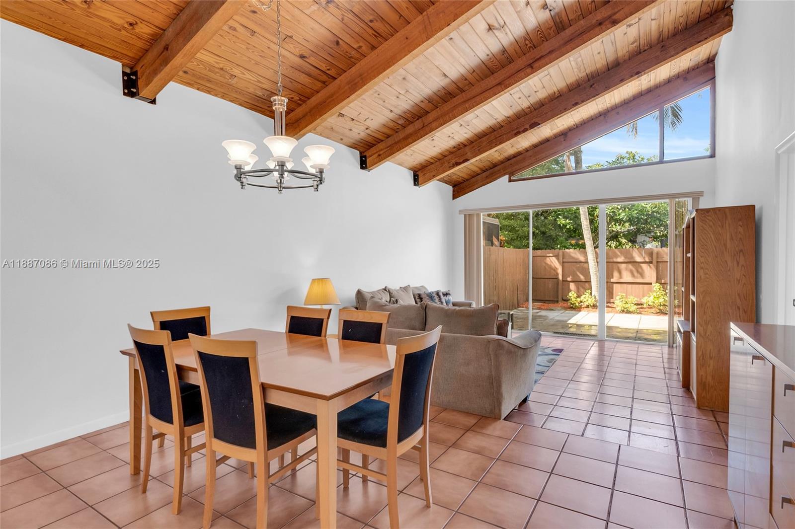 11371 SW 112th Cir Ln S