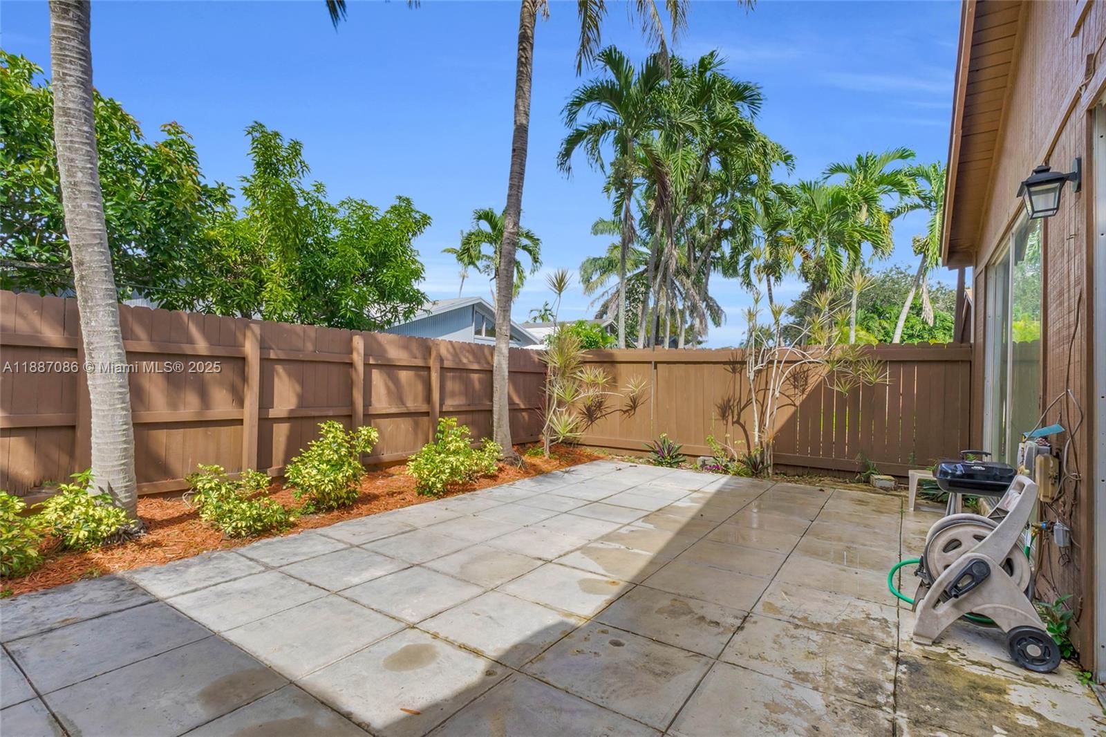 11371 SW 112th Cir Ln S