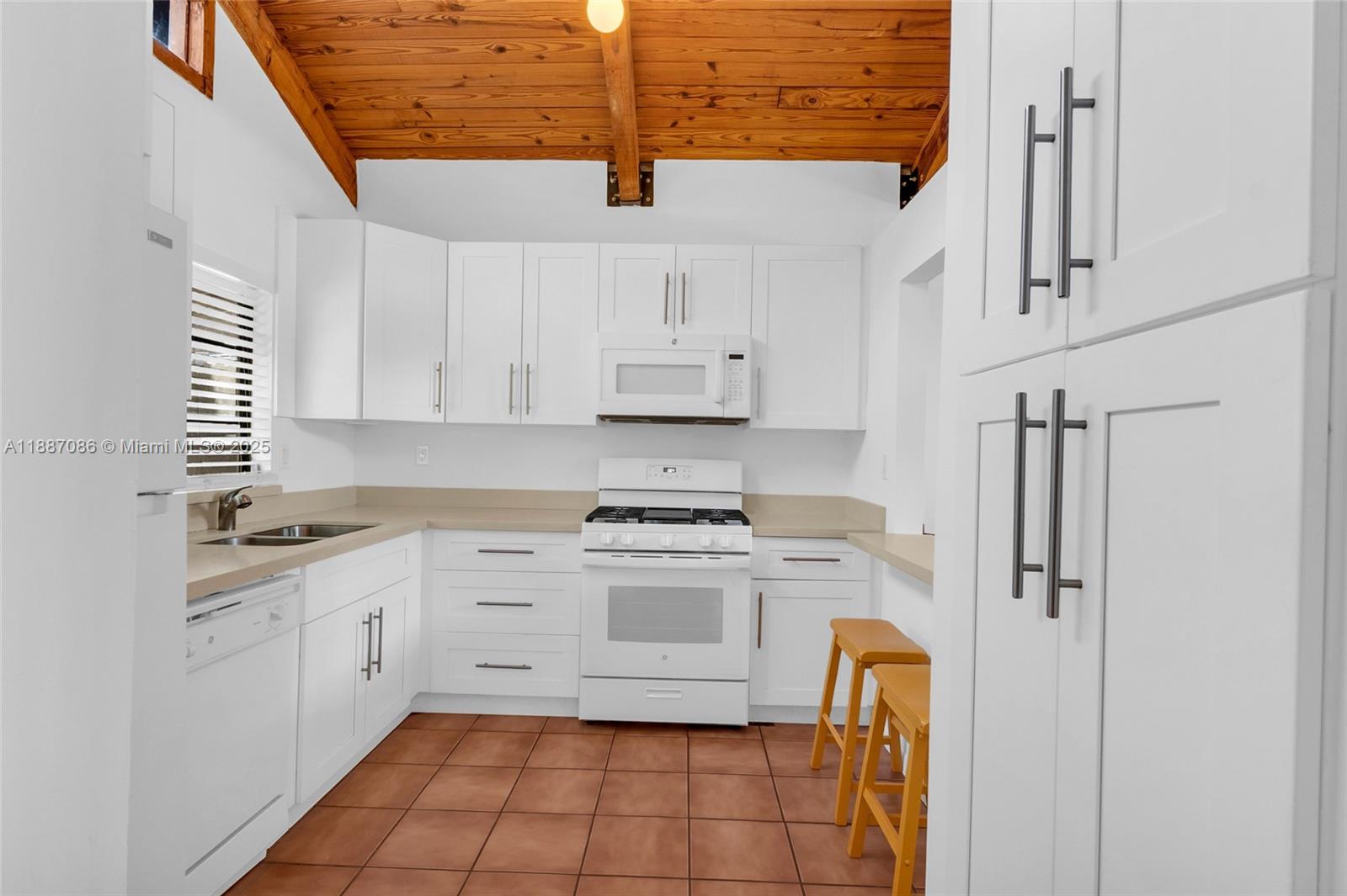 11371 SW 112th Cir Ln S