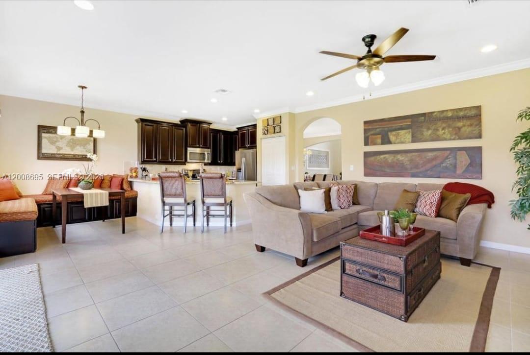 11876 SW 248th Ter